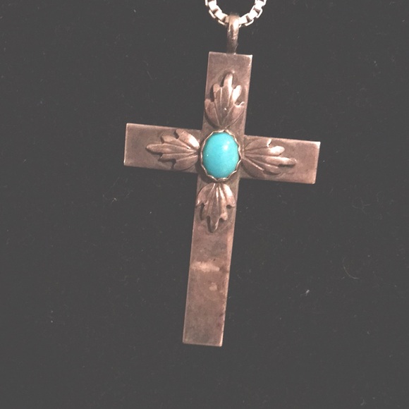 Vintage Sterling Silver 20 inch chain w/3 1/4 silver cross real turquoise stone! - Picture 1 of 3